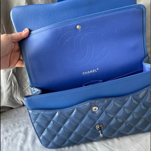***~~~SOLD~~~*** Chanel Classic Double Flap Patent Leather - Picture 7 of 11